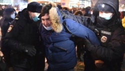 "ОВД-Инфо": в день встречи Навального во Внуково задержали более 60 человек