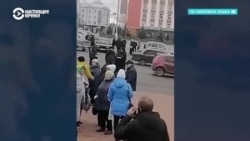 "Нам жить негде". В Курске протестуют вынужденные переселенцы из той части региона, которую контролируют ВСУ. Требуют жилье и компенсации