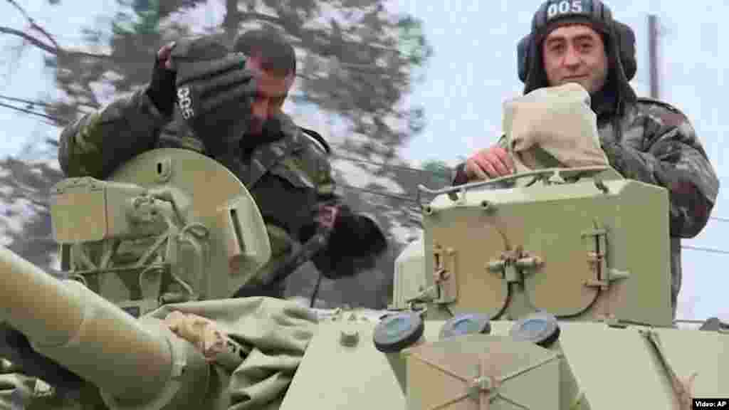 GRAB - Azerbaijani Army Rolls Into Agdam, A Day After Armenians Move Out