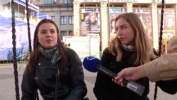 In Moscow And Berlin, Remembering The Berlin Wall