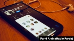 The new social-media platform Clubhouse, which is based on audio sharing among iPhone users,  has gained rapid popularity in Russia since February 2021.