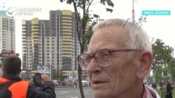 "Я врач, мне 75 лет. Я не могу смотреть на это безумие, поэтому и пришел. И буду приходить, пока не убьют"