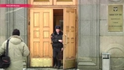 В России за подозрение в получении взятки в $2 млн арестован министр экономического развития