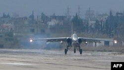 Ce-24 на базе Хмеймим в Сирии 