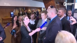 Украинская делегация спела гимн вместо интервью ведущей российского канала